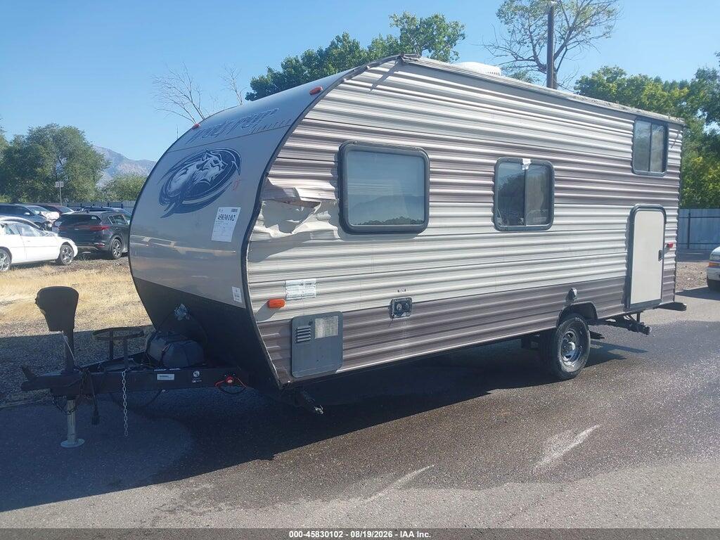 4X4TCK613JK045191 2018 CHEROKEE BY FOREST R WOLF PUP LIMITED 16B photo no. 2
