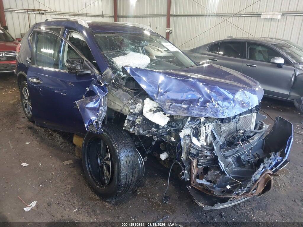 5N1AT2MVXHC860426 2017 NISSAN ROGUE photo no. 1