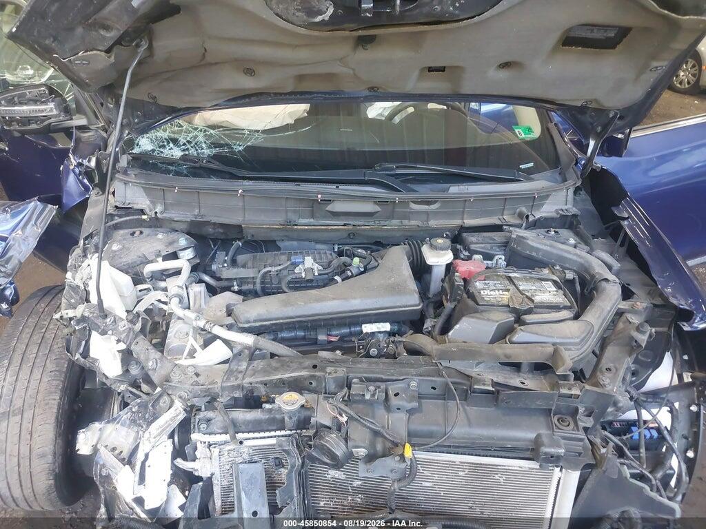 5N1AT2MVXHC860426 2017 NISSAN ROGUE photo no. 10