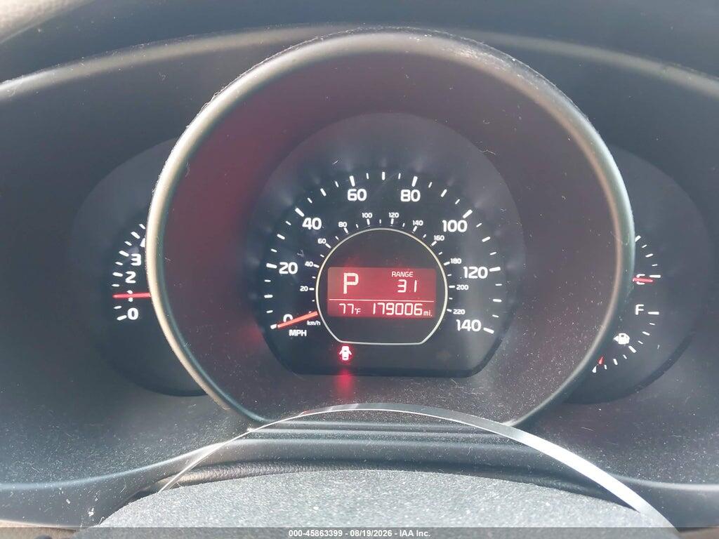 KNDJP3A59G7277744 2016 KIA SOUL photo no. 7