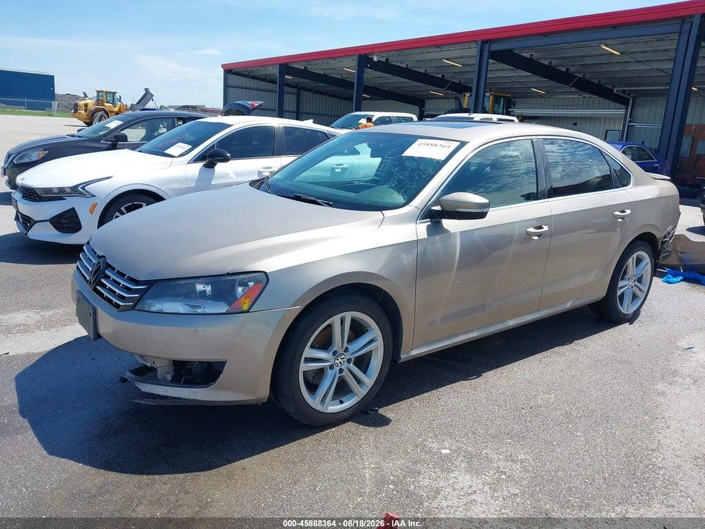 1VWBV7A34FC067569 2015 VOLKSWAGEN PASSAT photo no. 2