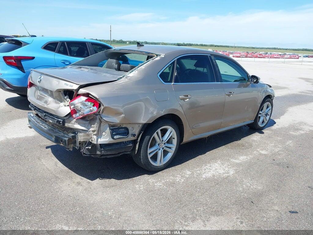 1VWBV7A34FC067569 2015 VOLKSWAGEN PASSAT photo no. 4