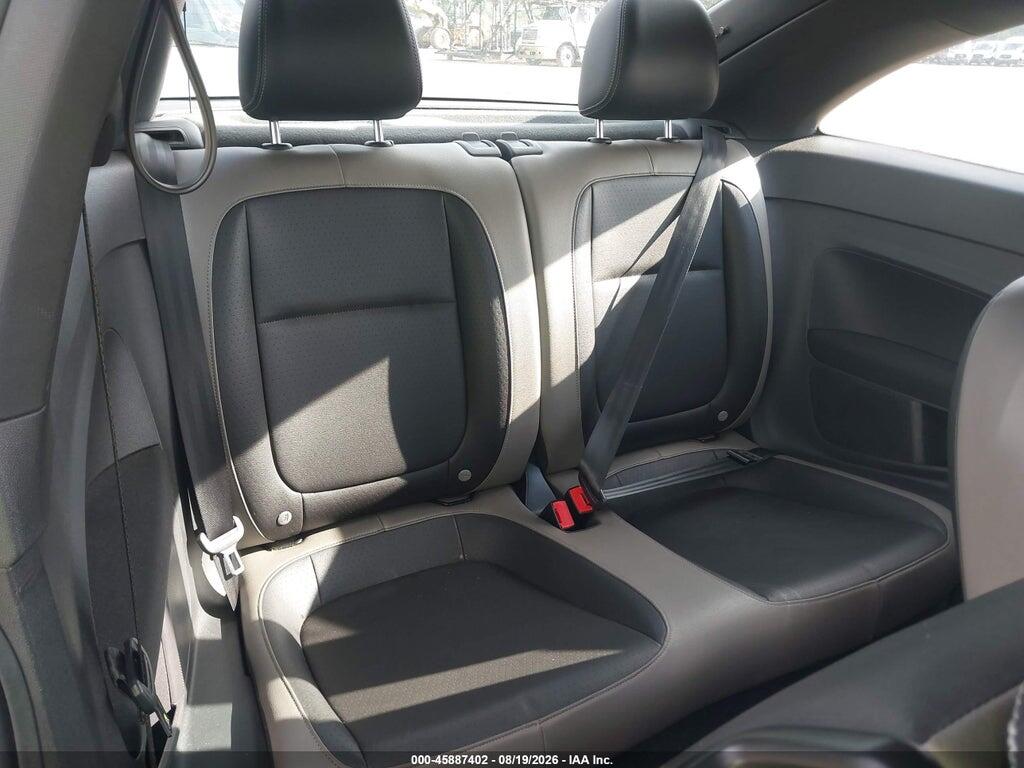 3VWF17AT2FM638889 2015 VOLKSWAGEN BEETLE photo no. 8