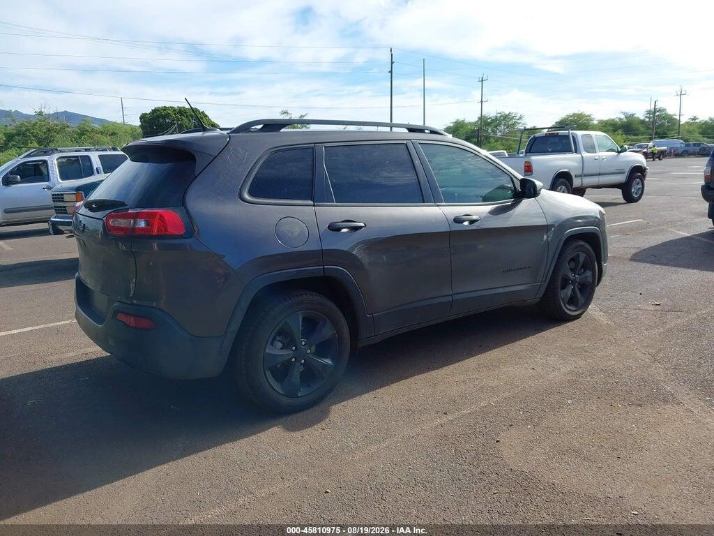 1C4PJLCB4JD544120 2018 JEEP CHEROKEE photo no. 4