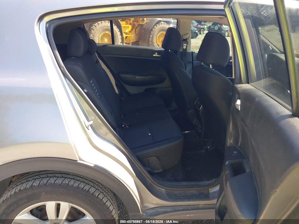 KNDPMCAC6J7421307 2018 KIA SPORTAGE photo no. 8