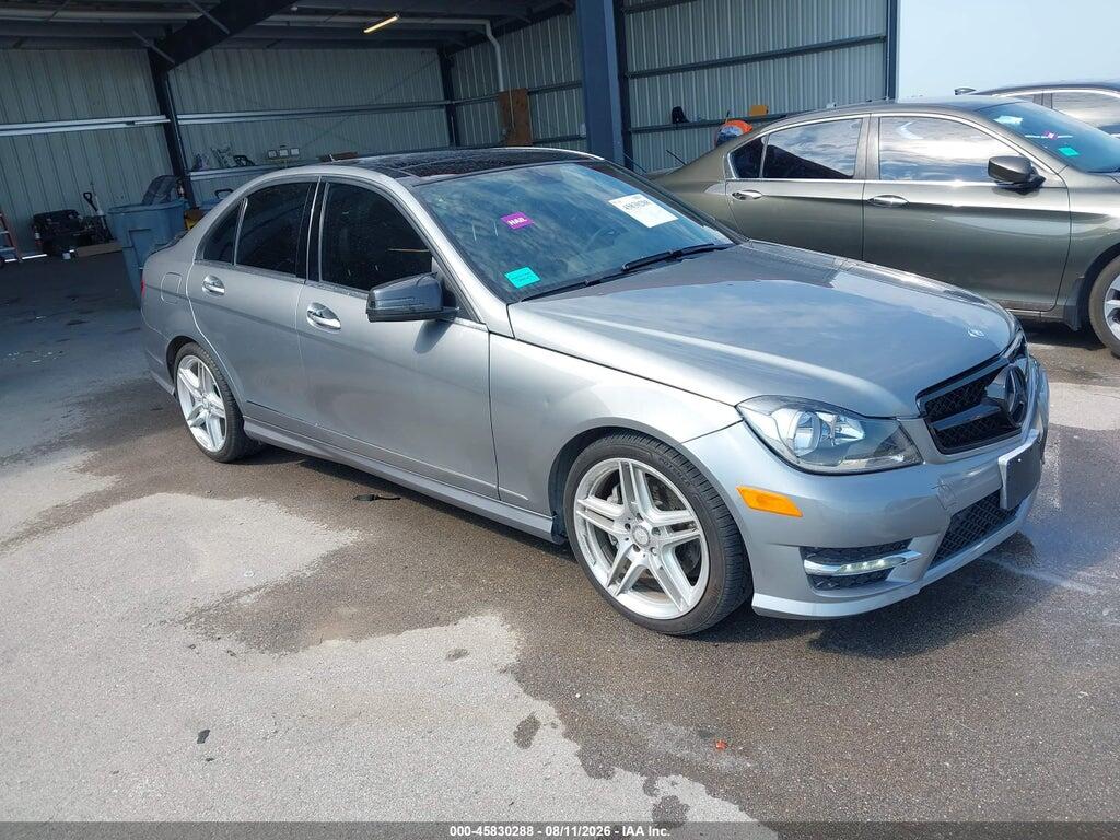 2014 MERCEDES-BENZ C 300 WDDGF8ABXER308975