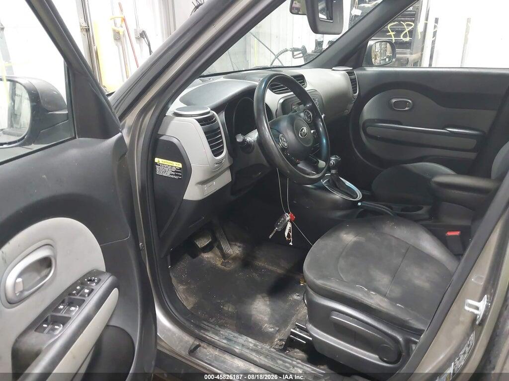 KNDJN2A23E7011428 2014 KIA SOUL photo no. 5
