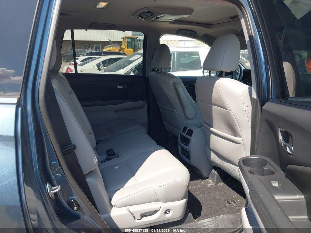5FNYF5H90HB015077 2017 HONDA PILOT photo no. 8