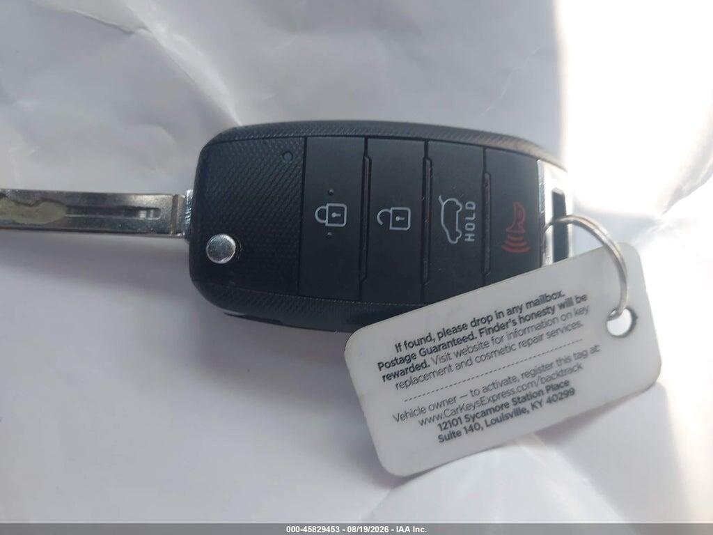 KNDJP3A58F7790790 2015 KIA SOUL photo no. 11
