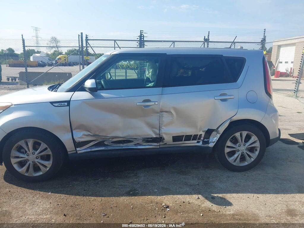 KNDJP3A58F7790790 2015 KIA SOUL photo no. 6