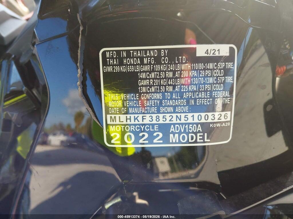 MLHKF3852N5100326 2022 HONDA ADV150 photo no. 10