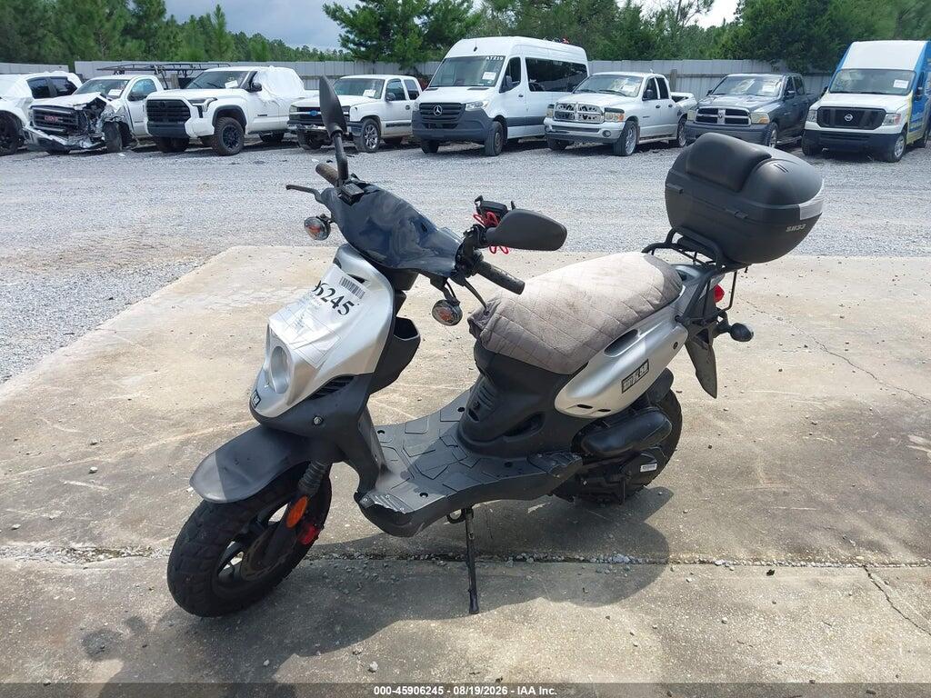 RFVPMP205N1022799 2022 GENUINE SCOOTER CO. ROUGHHOUSE photo no. 2