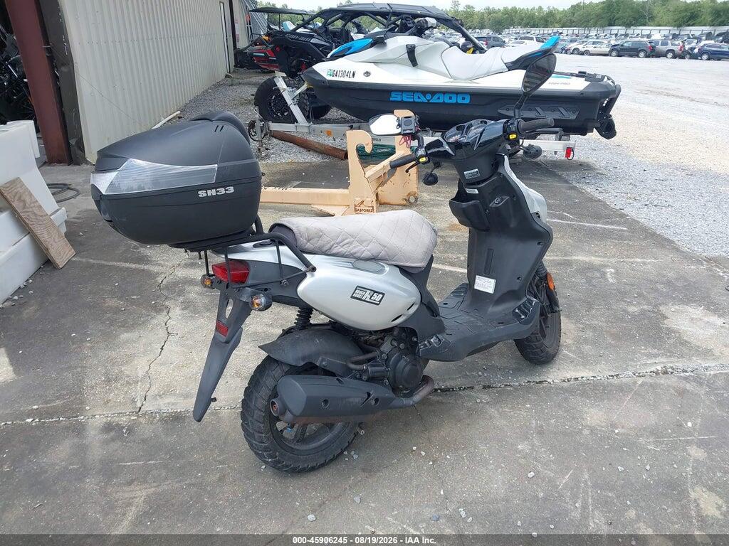 RFVPMP205N1022799 2022 GENUINE SCOOTER CO. ROUGHHOUSE photo no. 4