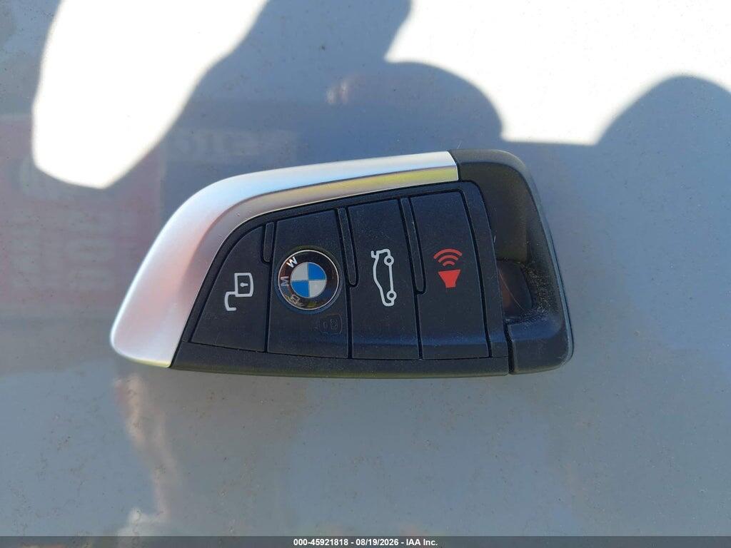 3MW23CM06P8D08041 2023 BMW 230 photo no. 11