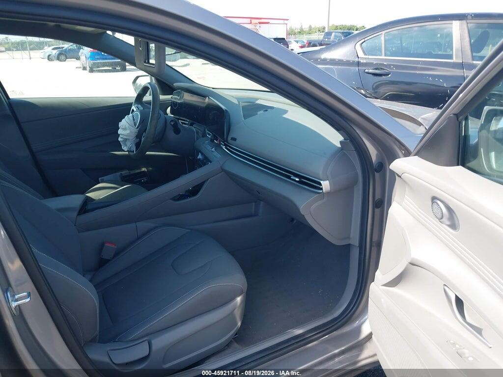 KMHLS4AG1PU408645 2023 HYUNDAI ELANTRA photo no. 5