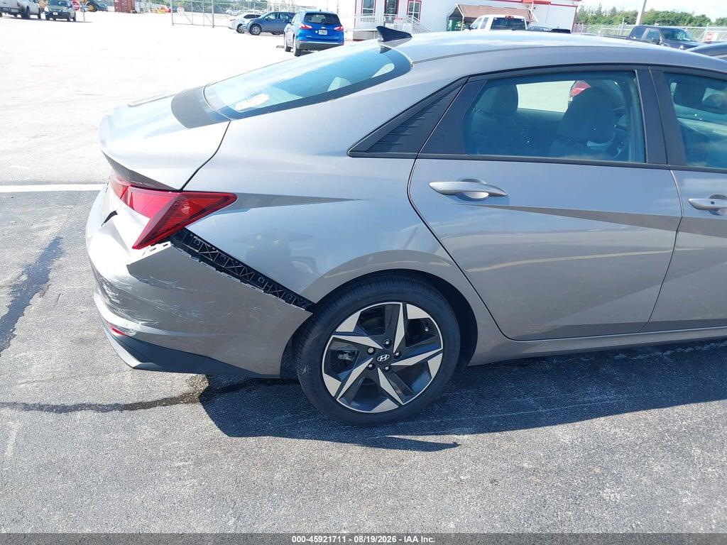 KMHLS4AG1PU408645 2023 HYUNDAI ELANTRA photo no. 6