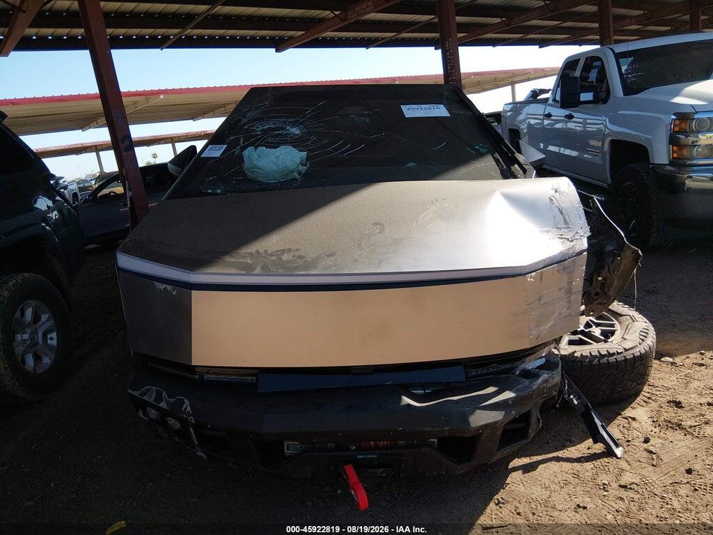 7G2CEHED4RA035206 2024 TESLA CYBERTRUCK photo no. 11