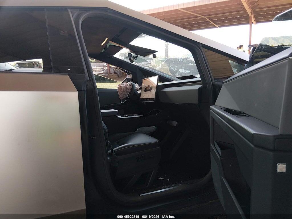 7G2CEHED4RA035206 2024 TESLA CYBERTRUCK photo no. 5