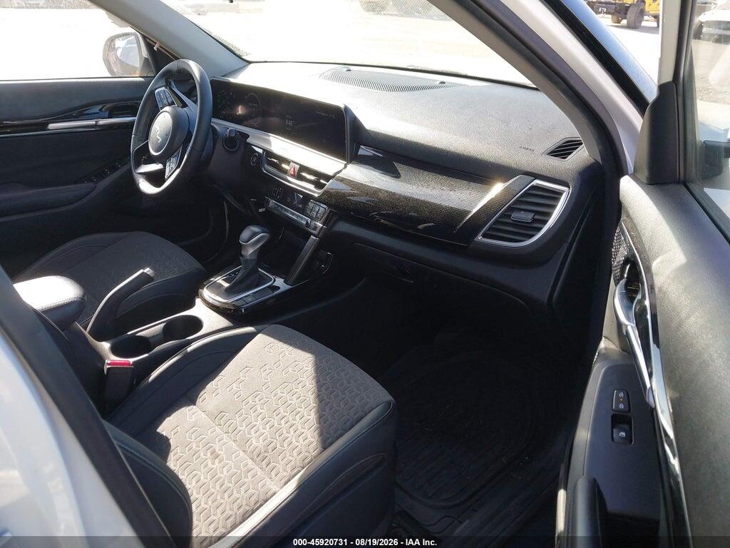 KNDEU2AA4R7540369 2024 KIA SELTOS photo no. 5