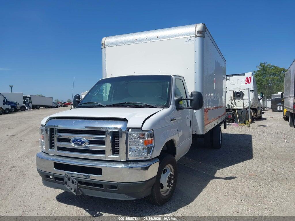 1FDXE4FN1NDC25145 2022 FORD E-450 CUTAWAY photo no. 2