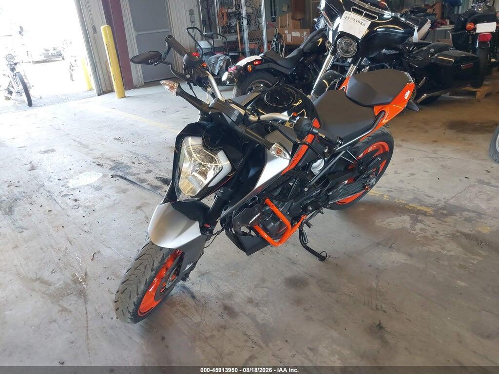 MD2JPC402PC026727 2023 KTM 200 photo no. 2
