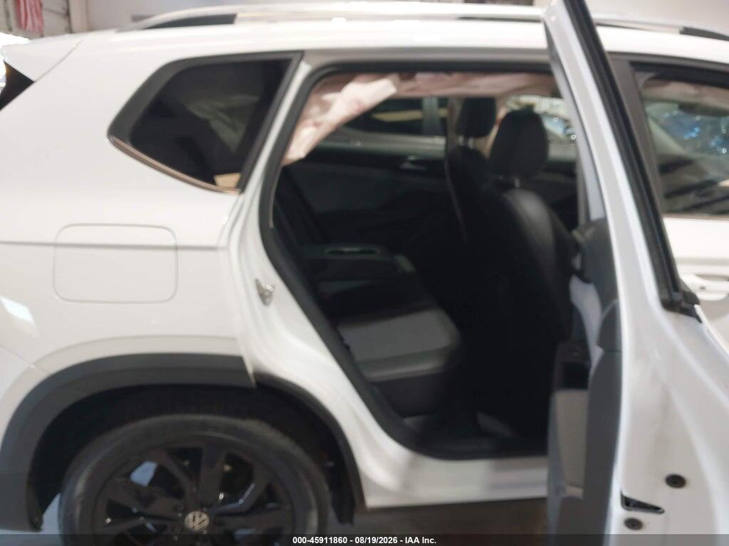 03VVNX7B26PM31890 2023 VOLKSWAGEN TAOS photo no. 8