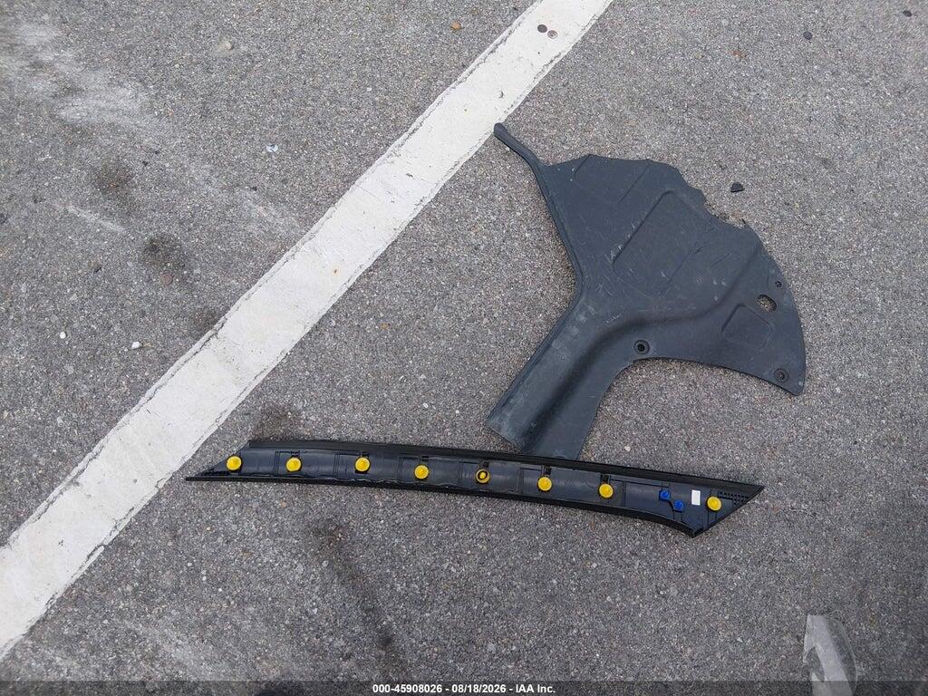 KMHRC8A35PU223574 2023 HYUNDAI VENUE photo no. 12