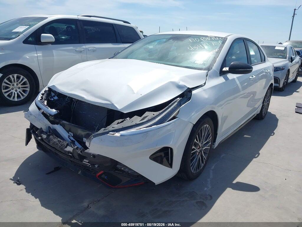 3KPF54AD2RE822744 2024 KIA FORTE photo no. 2