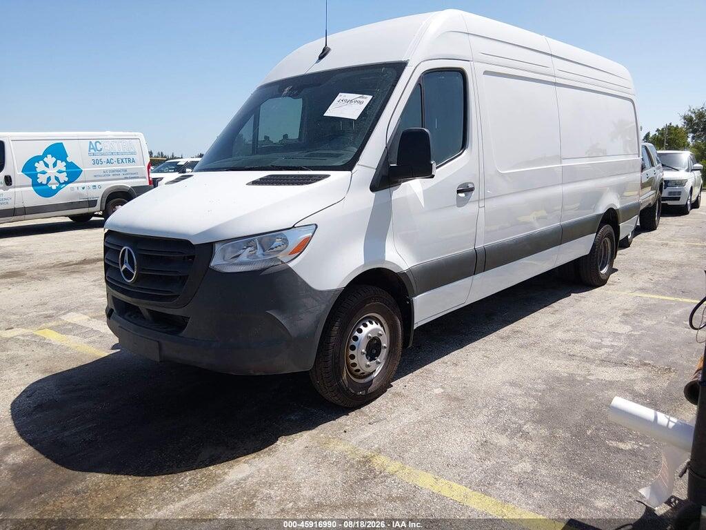 W1Y5NCHY7RT186842 2024 MERCEDES-BENZ SPRINTER 3500 photo no. 2