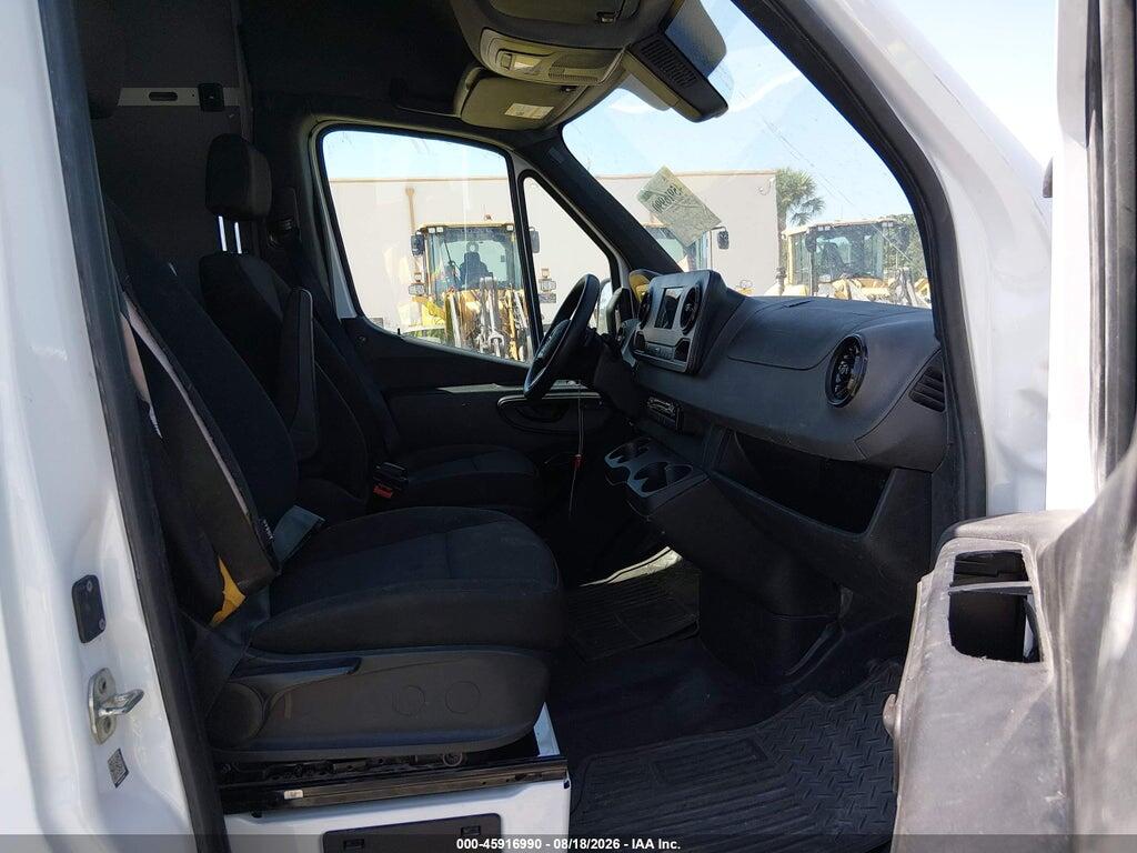W1Y5NCHY7RT186842 2024 MERCEDES-BENZ SPRINTER 3500 photo no. 5