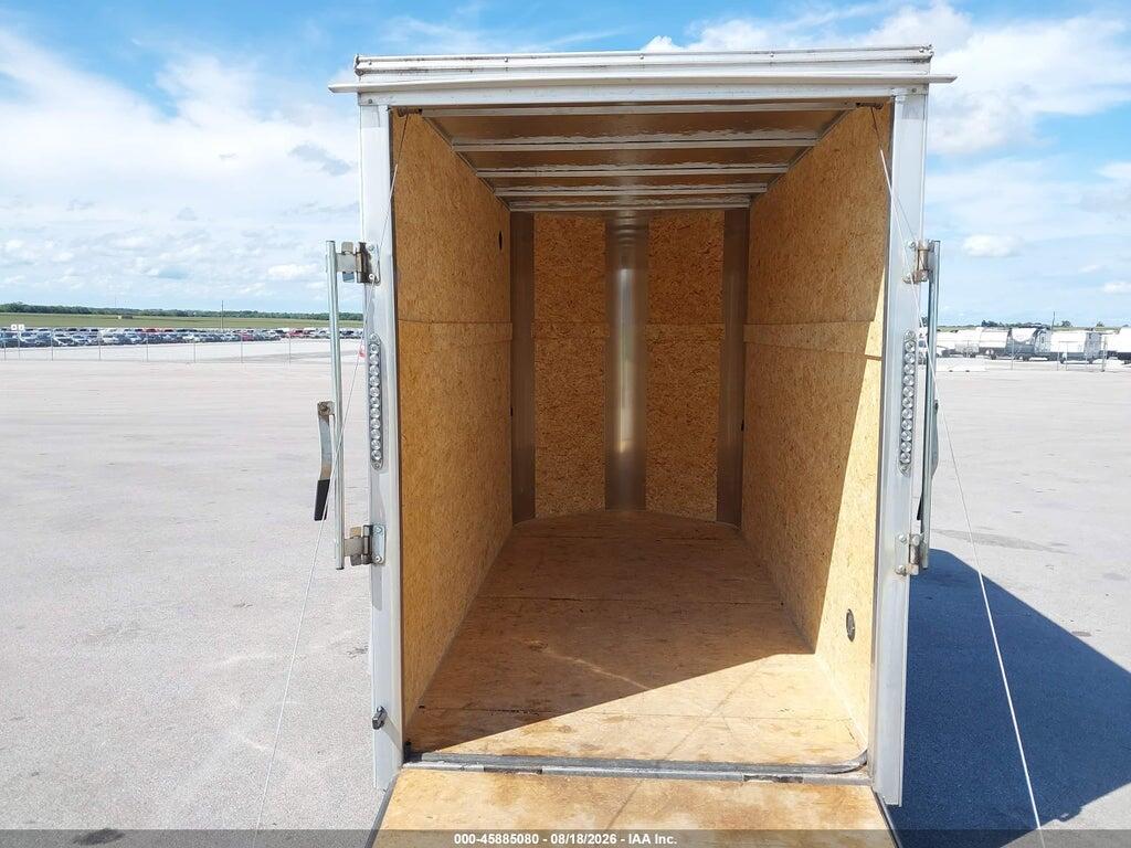 552R1ED1X01009299 2022 RM ENCLOSED photo no. 5