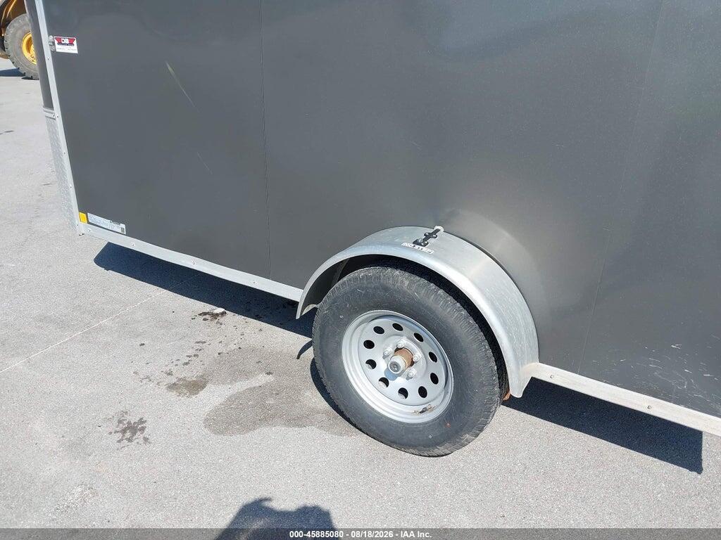 552R1ED1X01009299 2022 RM ENCLOSED photo no. 6