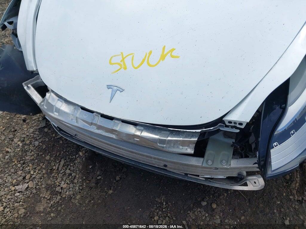 7SAYGDEE6NF375994 2022 TESLA MODEL Y photo no. 10