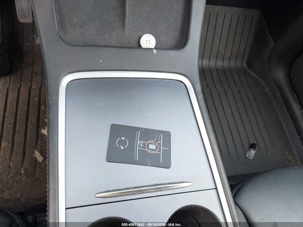 7SAYGDEE6NF375994 2022 TESLA MODEL Y photo no. 11