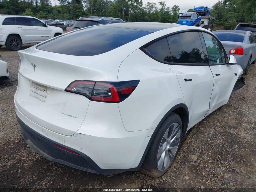7SAYGDEE6NF375994 2022 TESLA MODEL Y photo no. 4