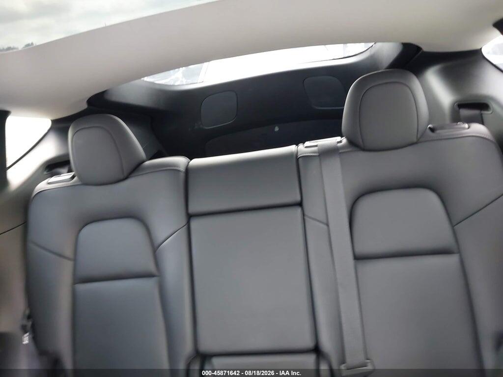 7SAYGDEE6NF375994 2022 TESLA MODEL Y photo no. 8
