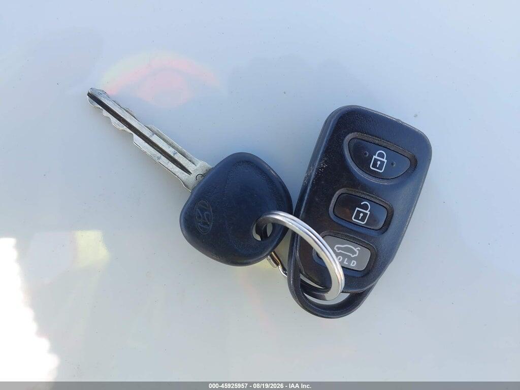 5NPDH4AE9DH368116 2013 HYUNDAI ELANTRA photo no. 11