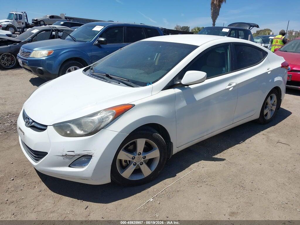 5NPDH4AE9DH368116 2013 HYUNDAI ELANTRA photo no. 2