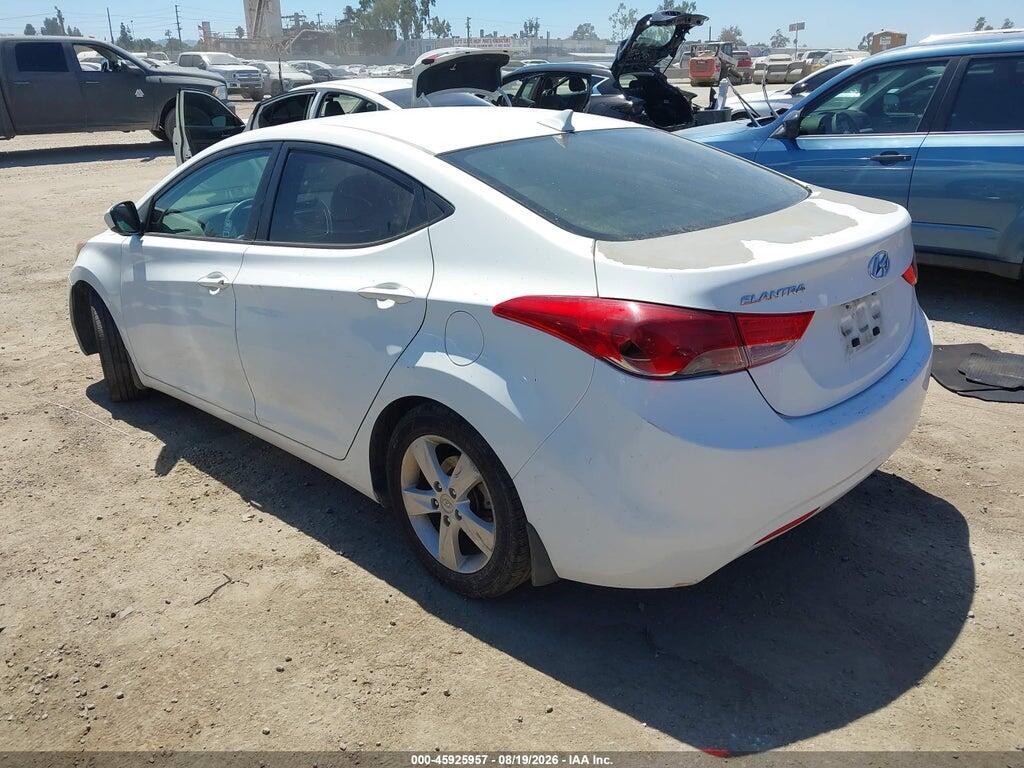 5NPDH4AE9DH368116 2013 HYUNDAI ELANTRA photo no. 3
