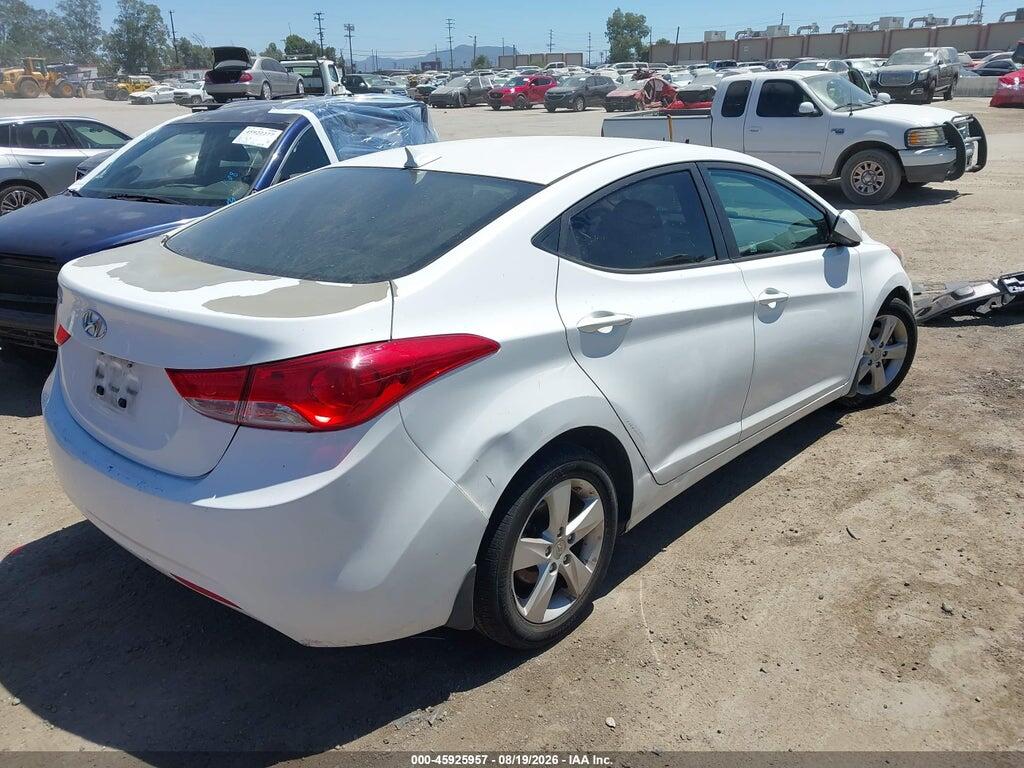 5NPDH4AE9DH368116 2013 HYUNDAI ELANTRA photo no. 4