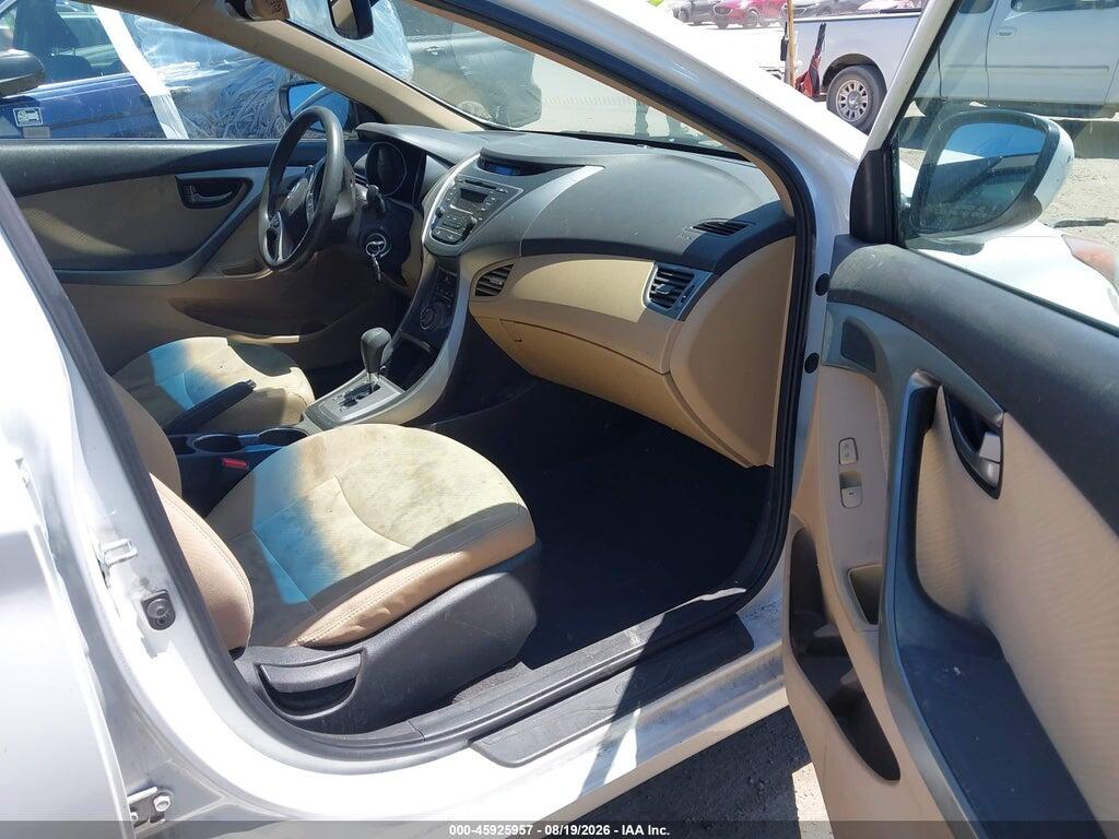 5NPDH4AE9DH368116 2013 HYUNDAI ELANTRA photo no. 5