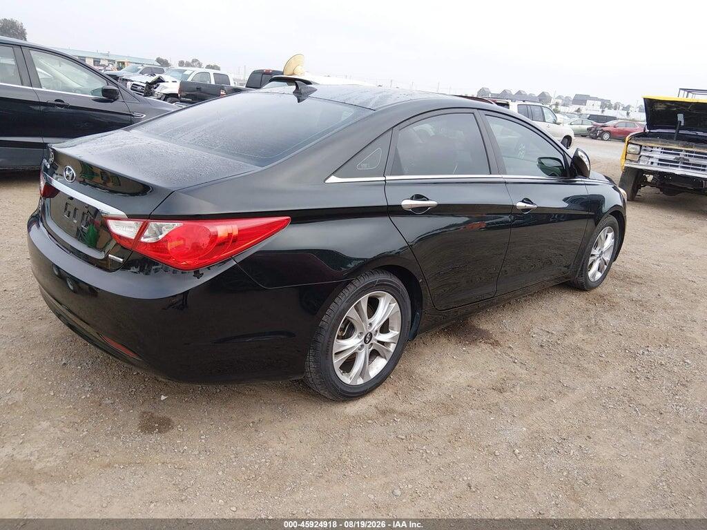 5NPEC4AC7DH775059 2013 HYUNDAI SONATA photo no. 4
