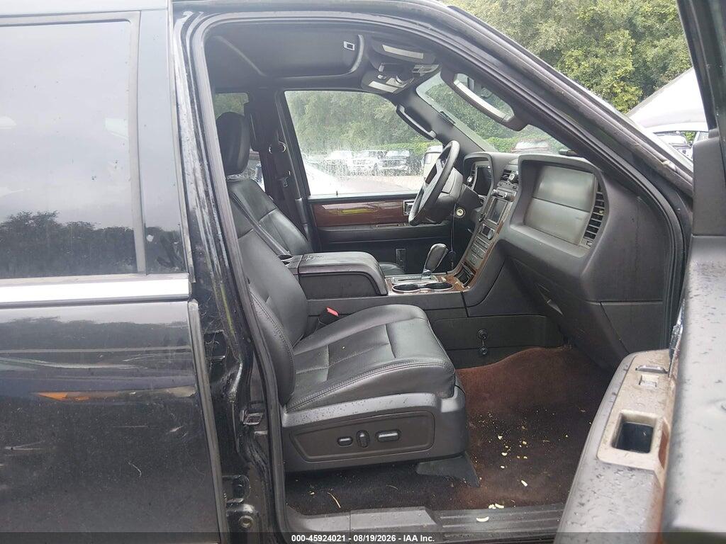 5LMJJ2J51DEL03779 2013 LINCOLN NAVIGATOR photo no. 5
