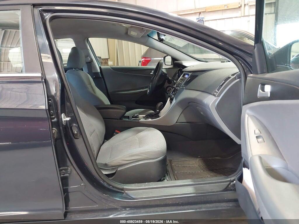 5NPEB4AC3DH739808 2013 HYUNDAI SONATA photo no. 5
