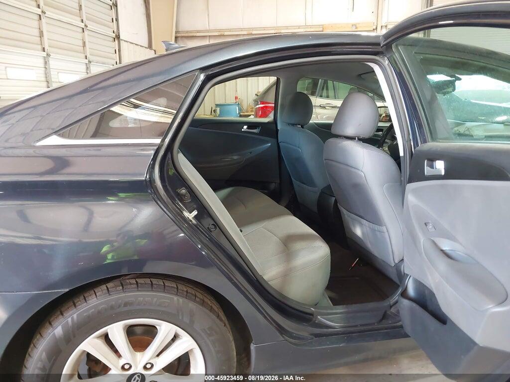 5NPEB4AC3DH739808 2013 HYUNDAI SONATA photo no. 8