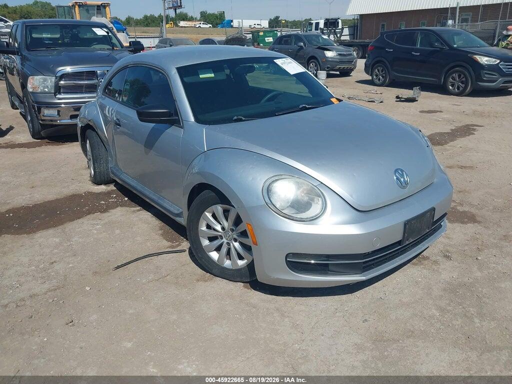 3VWFP7AT3DM631512 2013 VOLKSWAGEN BEETLE photo no. 1