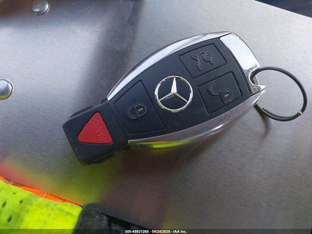 WDDHF5KB7DA723573 2013 MERCEDES-BENZ E 350 photo no. 11