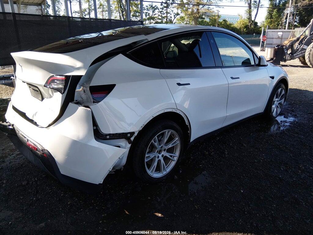 7SAYGDEE2PF800159 2023 TESLA MODEL Y photo no. 4