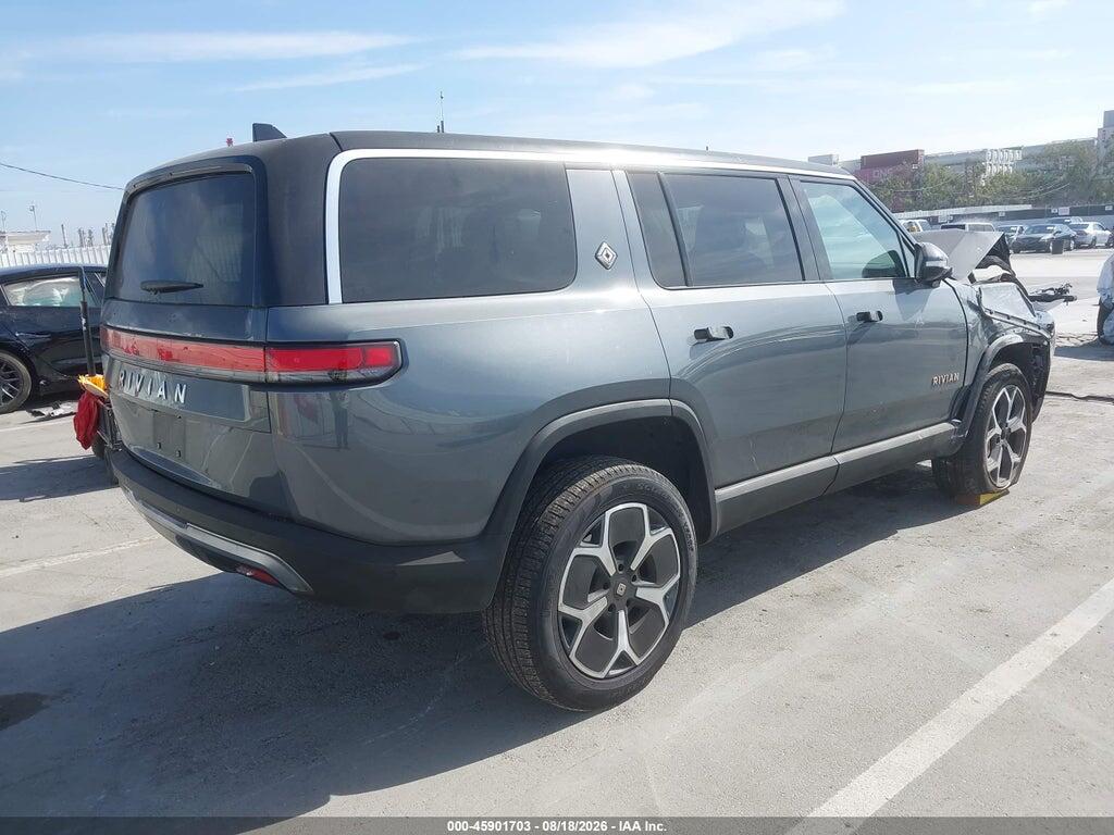 7PDSGABA8PN009096 2023 RIVIAN R1S photo no. 4