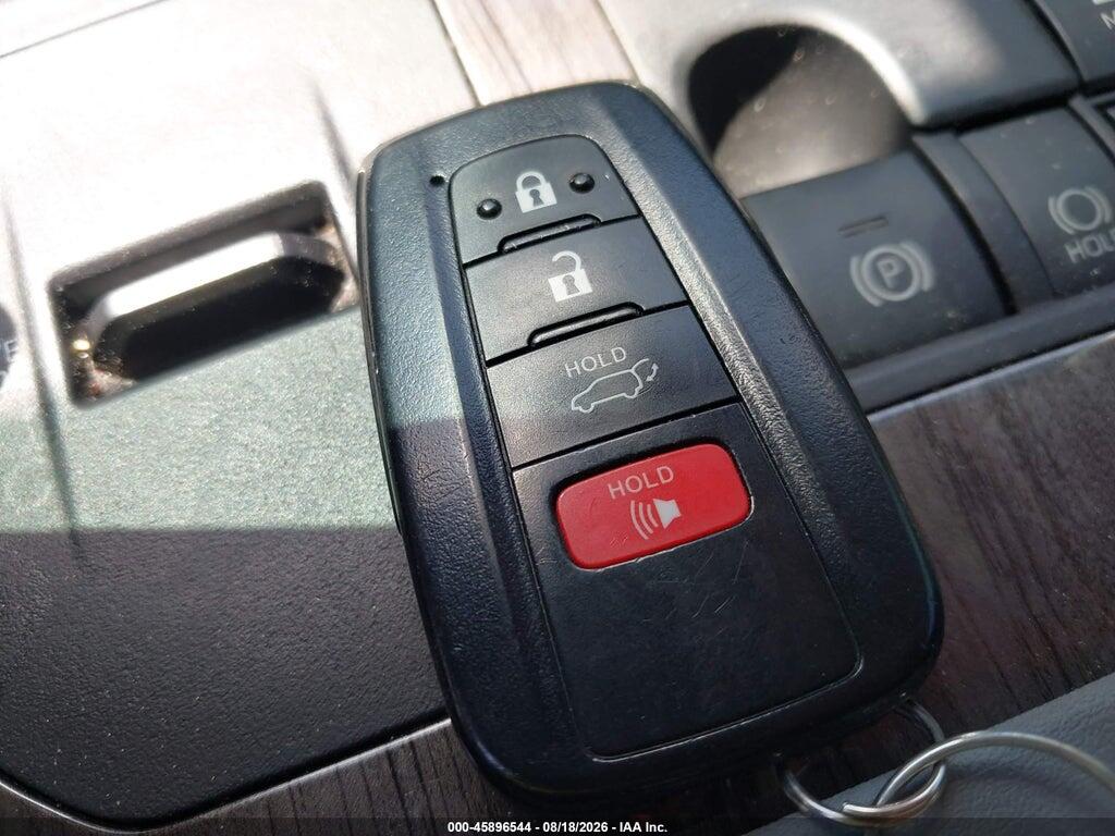 5TDFARAH7PS021838 2023 TOYOTA HIGHLANDER photo no. 11